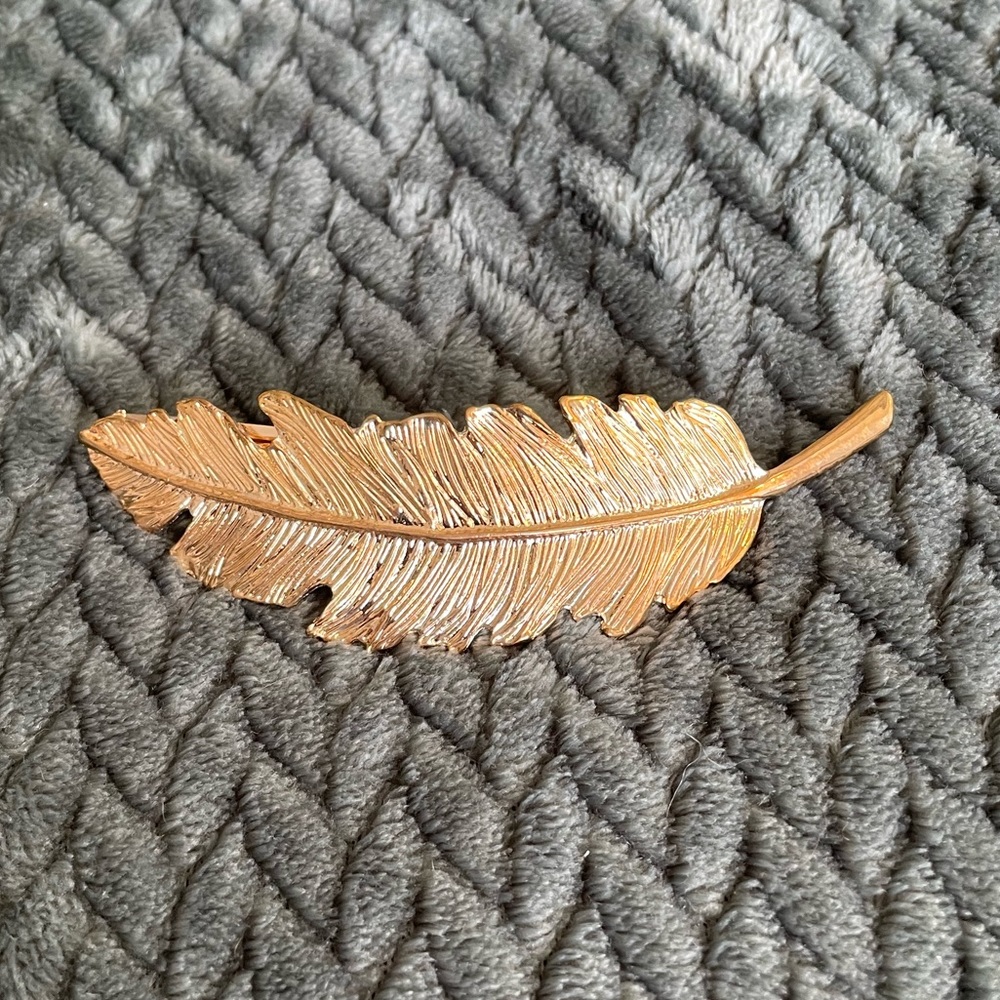 Gold leaf hair barrette
